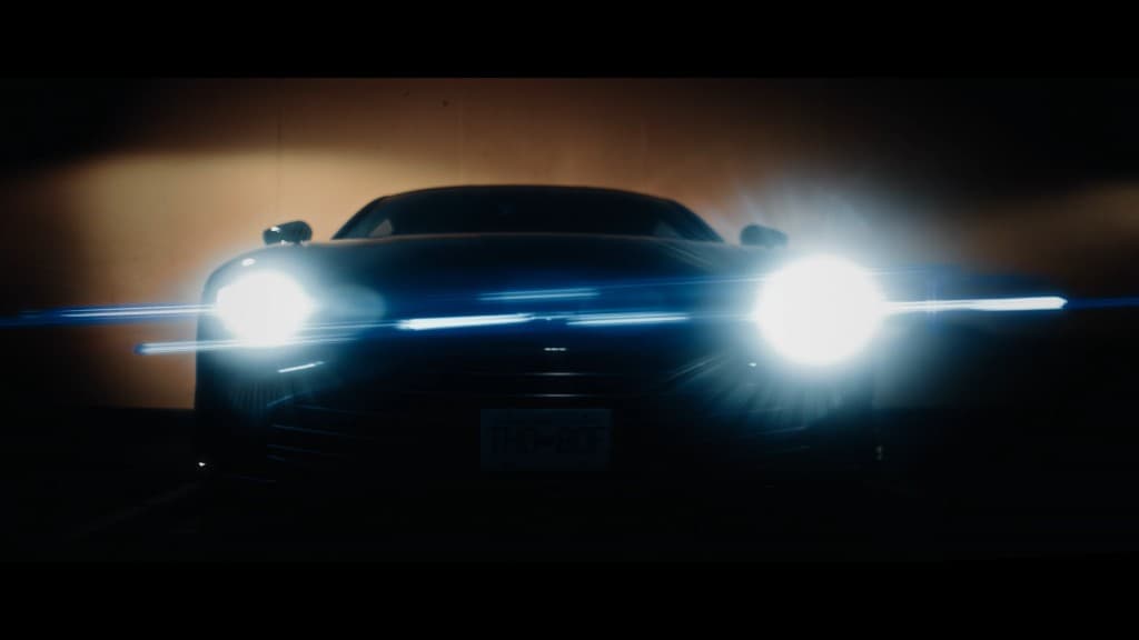 Aston Martin Vantage V12, frame 4